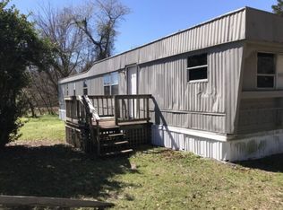 1738 Strickland Bridge Rd, Fayetteville, NC 28304