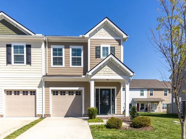 1050 Sweetleaf Dr, Franklin, TN 37064