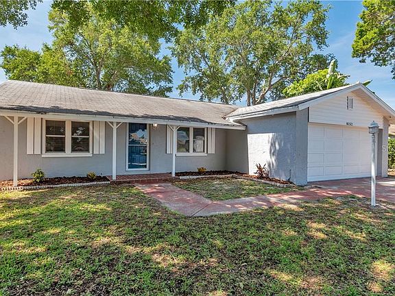 3rd image of 8152 Candlewoode Dr