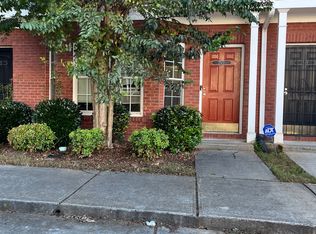 2554 Walden Lake Dr, Decatur, GA 30035