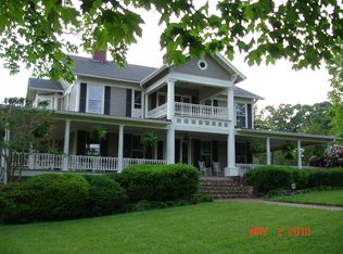 121 Gwyn Ave, Elkin, NC 28621