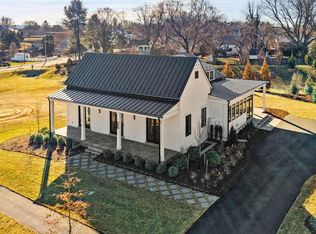 505 Martingale Ridge Dr, Middleburg, VA 20117