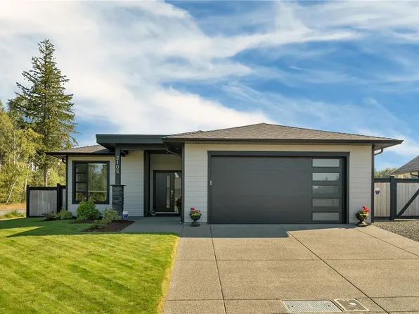 2105 Evergreen Rd, Campbell River, BC V9W 7L1