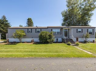 8 Dale St, Poland, ME 04274