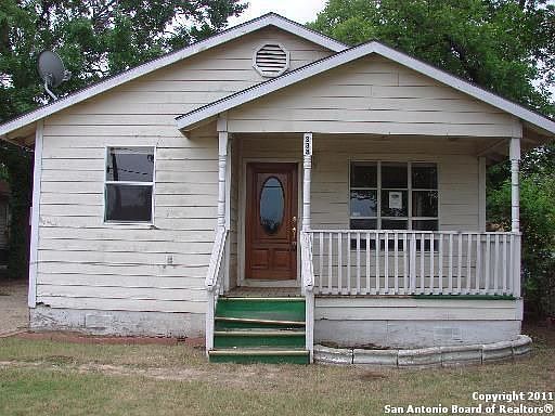1st image of 338 Cottonwood Ave