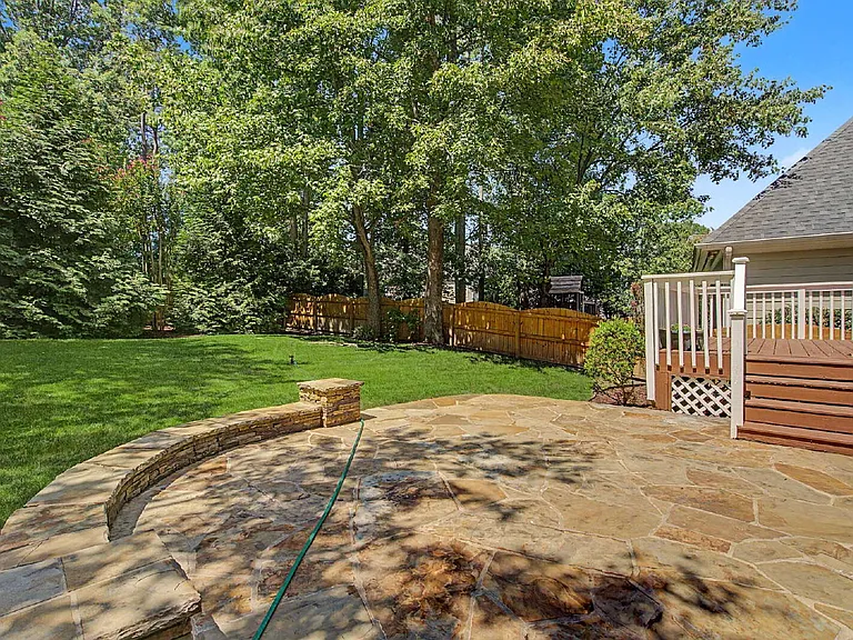 308 Millsfield Dr — Photo 35