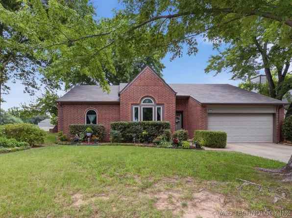 1820 W Gulfport St, Broken Arrow, OK 74011