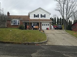 108 Oaklawn Ave, Galax, VA 24333