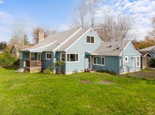 6921 SW Oak St, Portland, OR 97223