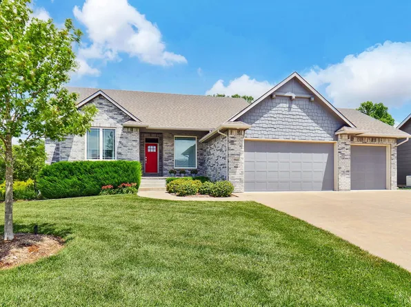 5941 E Wildfire St, Bel Aire, KS 67220