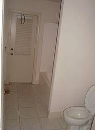 4th image of 2526 NE 7th Ave