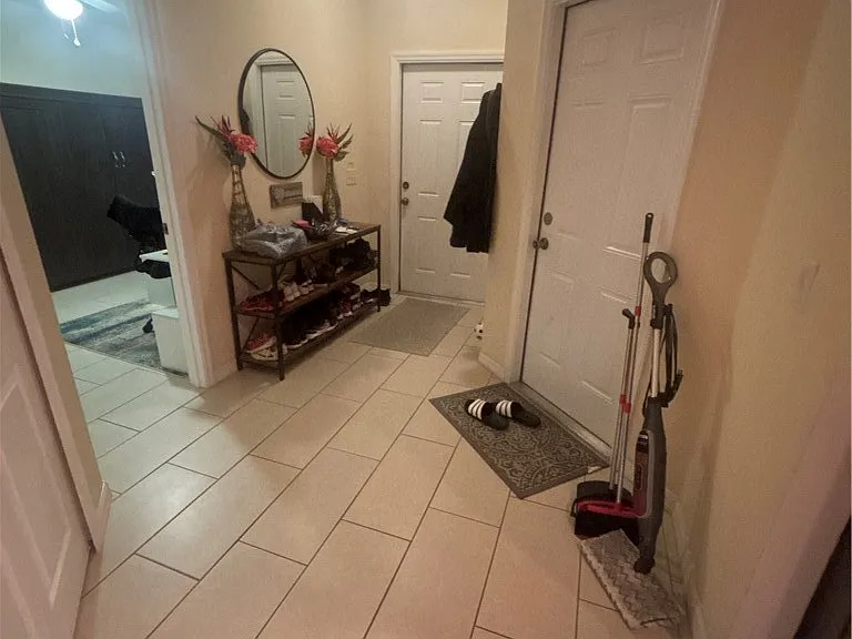 4540 SW 8th Court Cpe — Photo 2