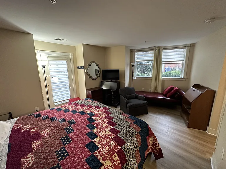 619 I St SE #1/2 — Photo 11
