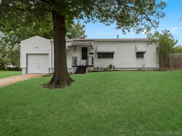 7104 E 8th St, Tulsa, OK 74112