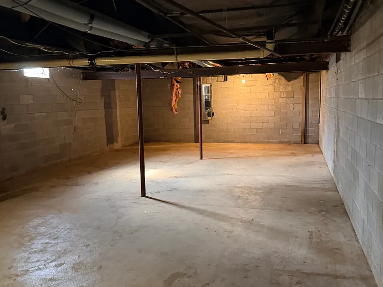 75090 Van Dyke Ave — Photo 10