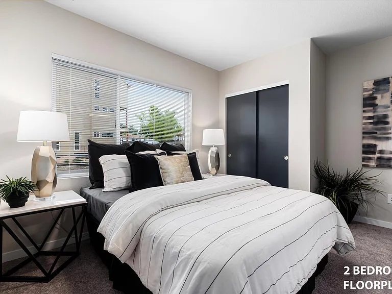 WestEdge Apartments — Photo 20
