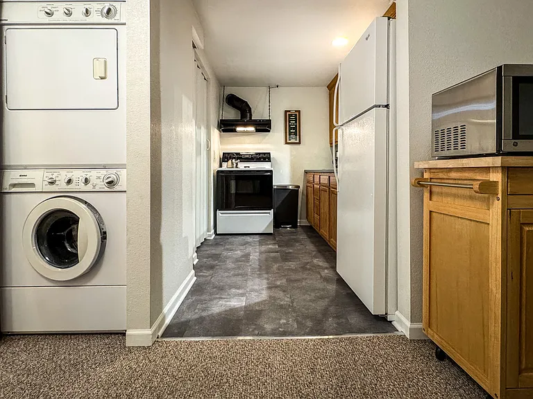 1537 King St #1 — Photo 5