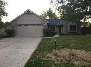 6334 Verandah Ln, Fort Wayne, IN 46835