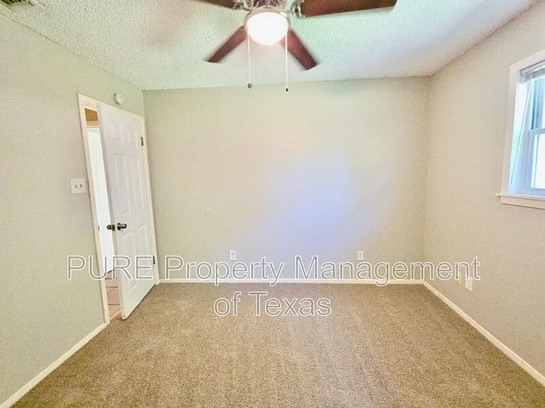 1310 Ray Berglund Blvd #A — Photo 25