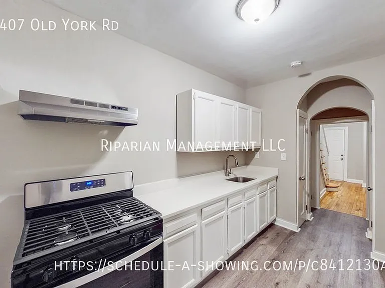 4407 Old York Rd — Photo 11