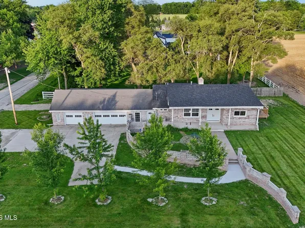 28960 N Fostoria Rd, Millbury, OH 43447