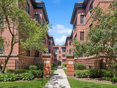2018 Sherman Ave APT 1E, Evanston, IL, 60201