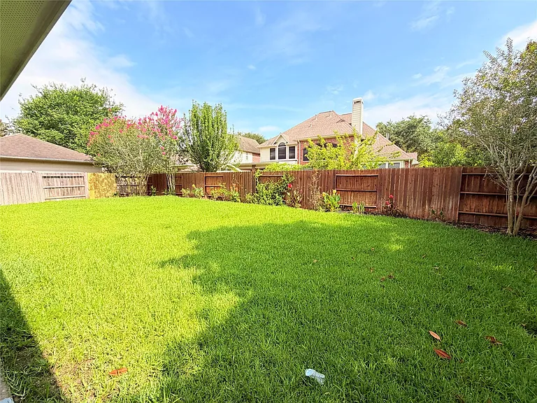 5206 Riverstone Crossing Dr — Photo 19