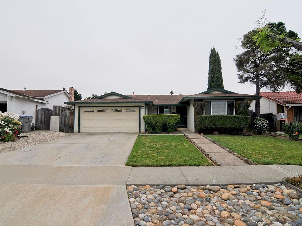 1st image of 2328 Renfield Way