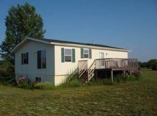 E2054 Polly Rd, Waupaca, WI 54981