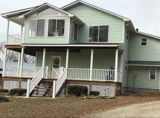 271 Moores Dr, Boydton, VA 23917