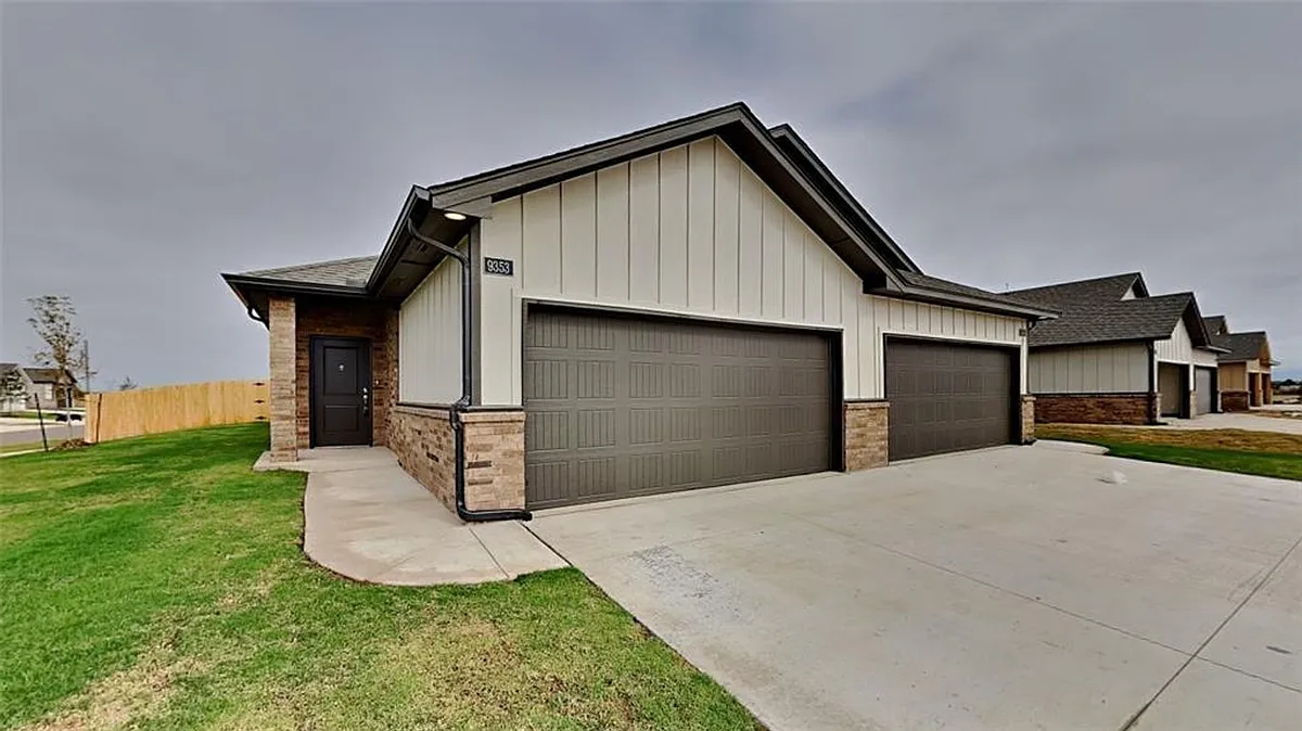 Building Photo - 12537 Florence Ln