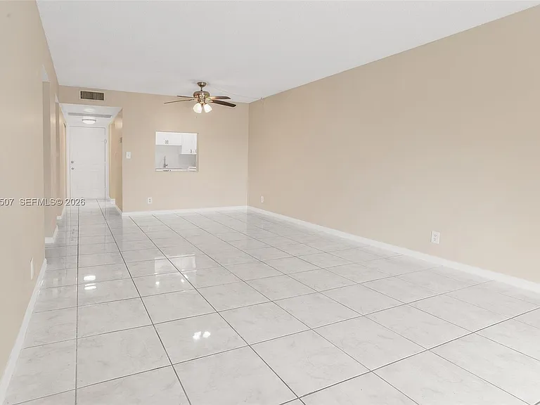 9370 SW 8th St #222 — Photo 8