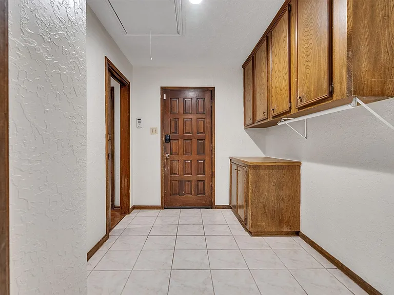 8 Shadowood St — Photo 26