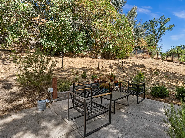 2nd patio