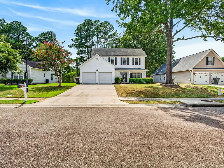 139 Pointer Dr — Photo 3