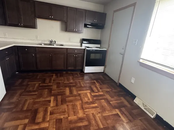 9000 W Carmen Ave #2, Milwaukee, WI 53225