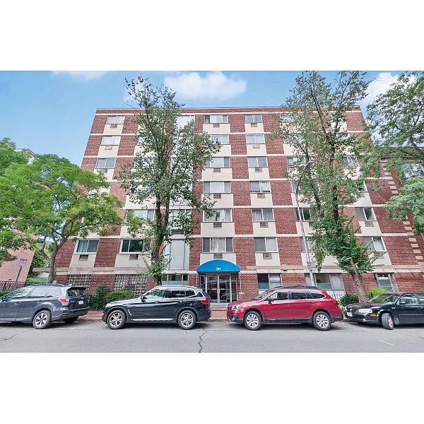 Building Photo - 287 Harvard St #2