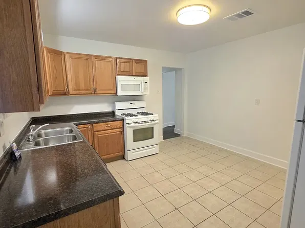 517 Gassen St #1, Luling, LA 70070