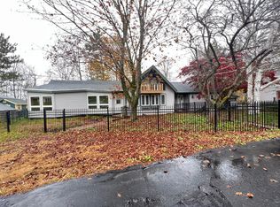 343 Enfield Rd, Lincoln, ME 04457