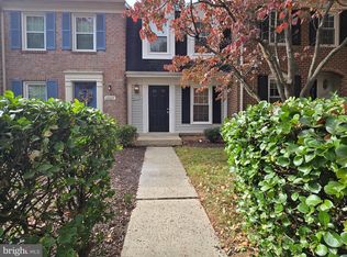 20535 Strath Haven Dr, Montgomery Village, MD 20886