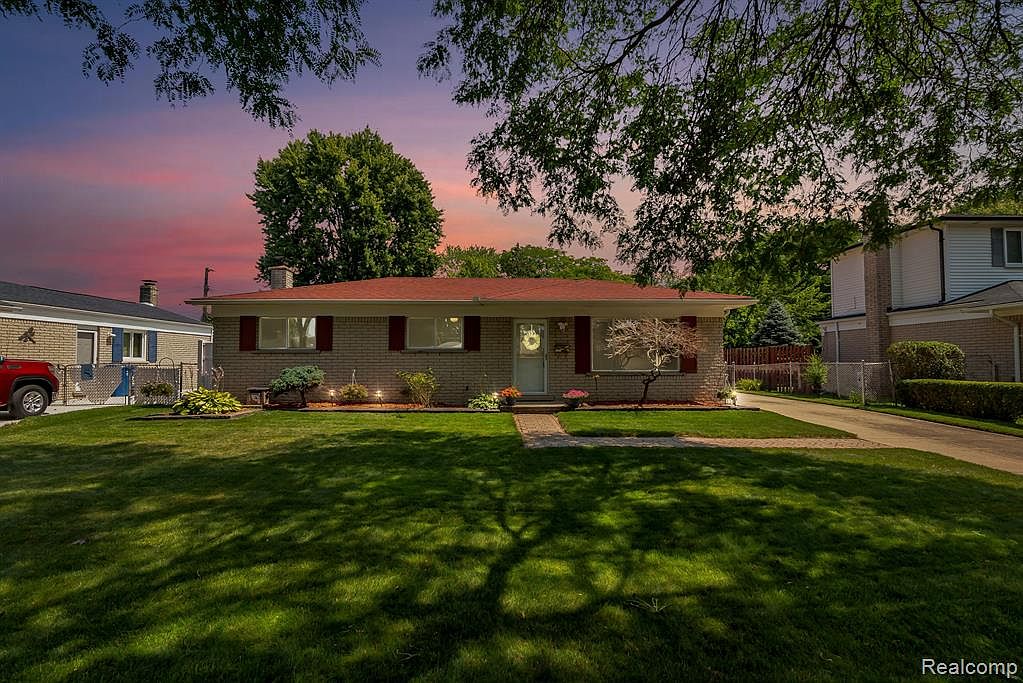 29904 Blossom Ln, Warren, MI 48088 Zillow