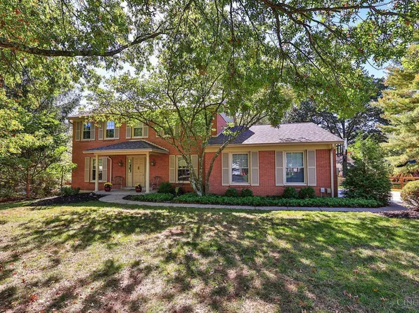 10725 Old Pond Dr, Cincinnati, OH 45249