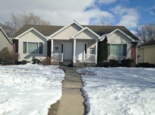 3406 Emerald Dr, Ames, IA 50010