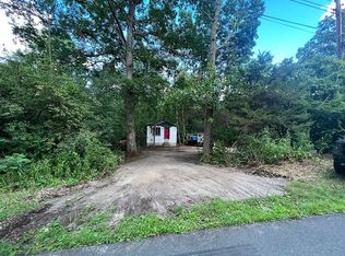 221 Stonykill Rd, Wappingers Falls, NY 12590