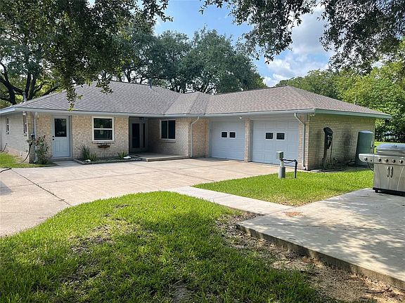 4th image of 6207 Ellen Dr