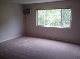 1627 S Riverside Ave APT 10, Saint Clair, MI 48079