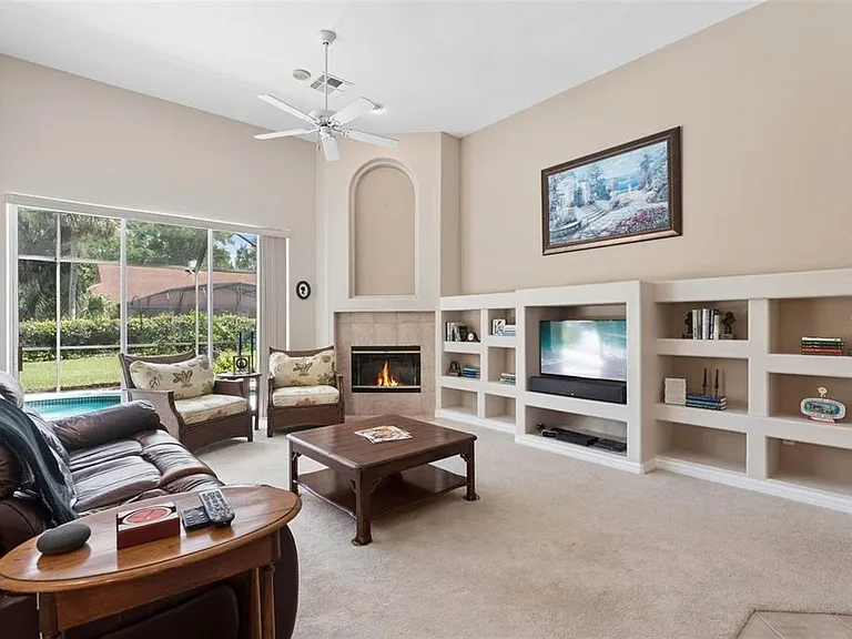 3865 Winding Lake Cir — Photo 14