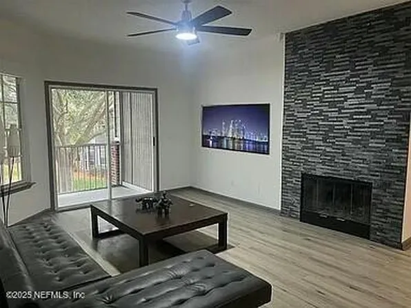 10000 GATE Parkway #1825, Jacksonville, FL 32246
