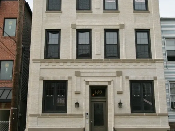 149 Webster Avenue image 1 of 14
