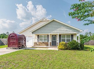 257 Rowland Dr, Richlands, NC 28574